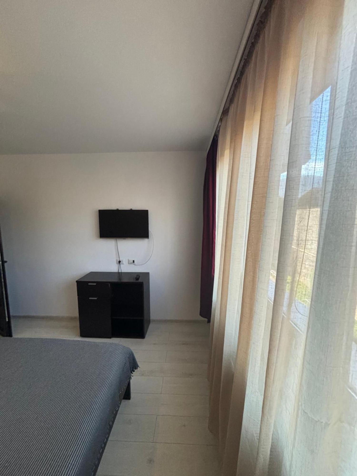Km 0 Residence Piatra Neamţ エクステリア 写真